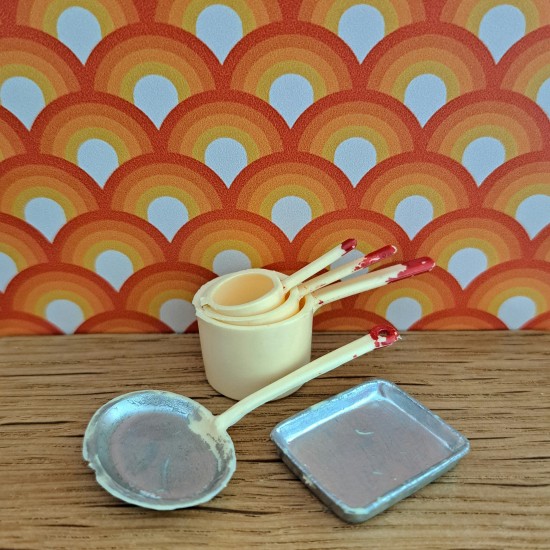 Carolines Home Dolls House Saucepans -  Cream Open Saucepan Set 2.040