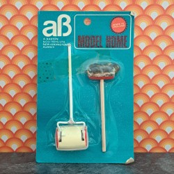 AB Barton Toys Dolls House Early Carpet Sweeper & Long Brush - New Old Stock