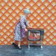 Lundby Dolls House Television - 2 Girls Under Umbrella 9540 