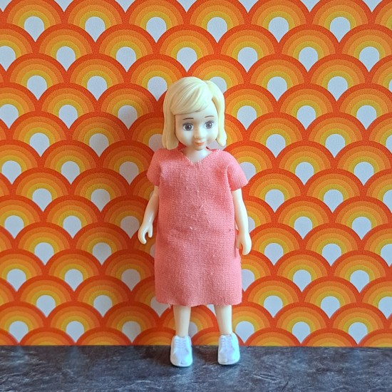 Lundby Dolls House Doll - Modern Girl Sister Daughter Doll 60.8082