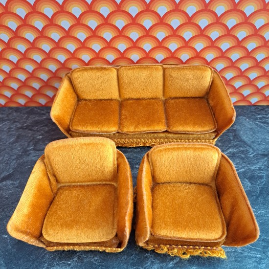 Lundby Dolls House Gold Velour Sofa Set & Coffee Table 9545