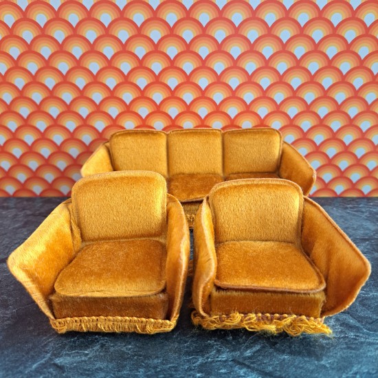 Lundby Dolls House Gold Velour Sofa Set & Coffee Table 9545