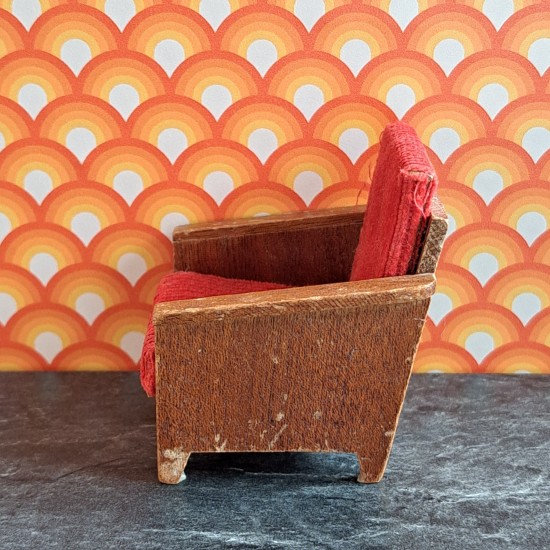 Lundby Dolls House Lounge - Red Corduroy Armchair