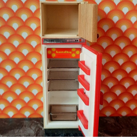 Vintage Lundby Dolls House Limited Edition Red Tiled Wooden Kitchen